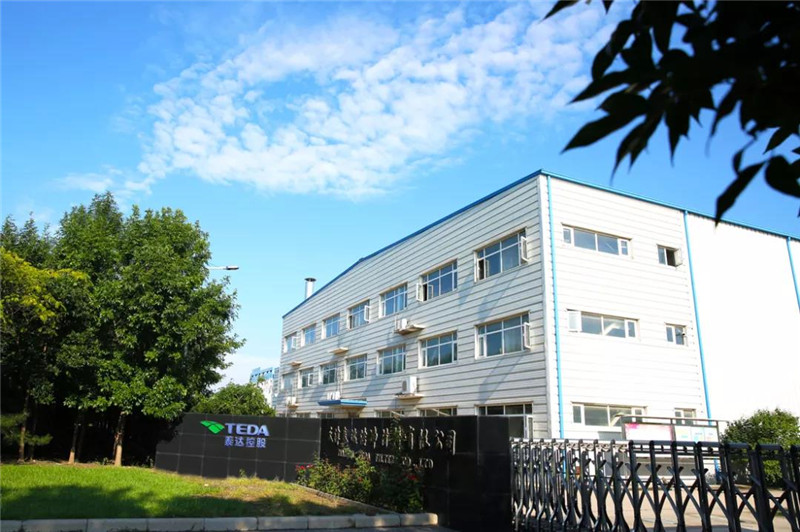 ÂÌÉ«¹¤³§3.jpg ÂÌÉ«¹¤³§3.jpg